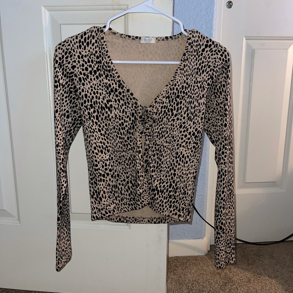 Leopard long sleeve tie front top